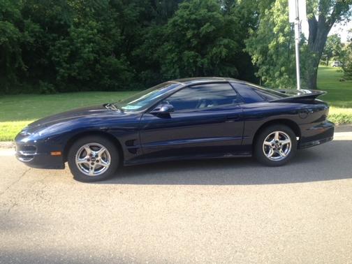 Photo 1 of 9 of 1998 Pontiac Firebird Trans Am